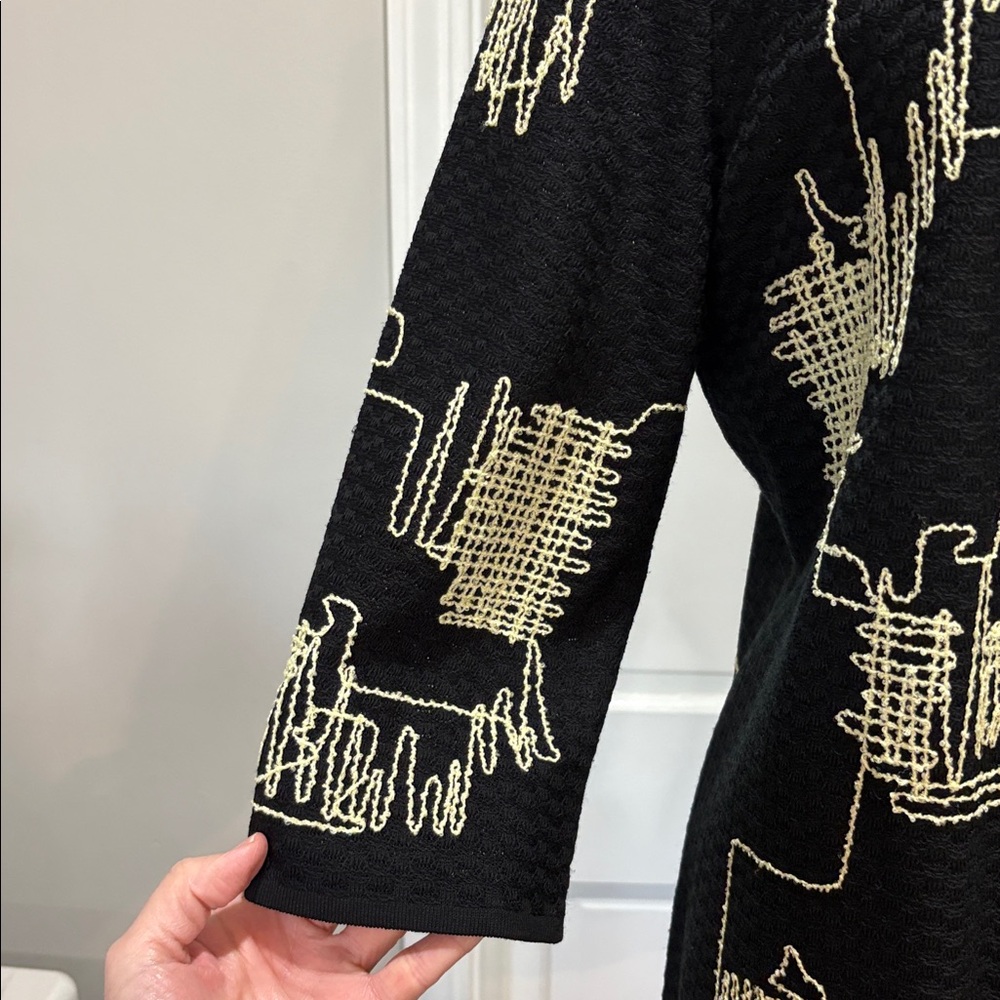 Ming Wang Black Jacket with Cream Abstract Stitching - Picture 3 of 8